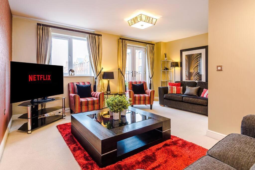 Stylish Townhouse Chester City Centre With Parking Zewnętrze zdjęcie